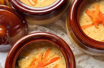 BROCCOLI CHEESE SOUP – The Southern Girl Cooks