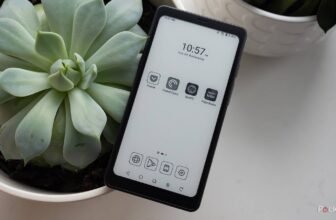 This upcoming E Ink gadget might be the final word dumbphone