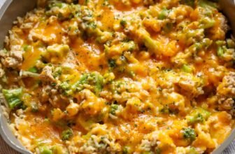 Tacky Rooster and Broccoli Skillet